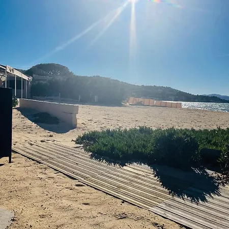 3 With Sea View Terraces In Peace Апартаменты *