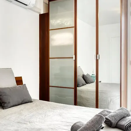 3 With Sea View Terraces In Peace